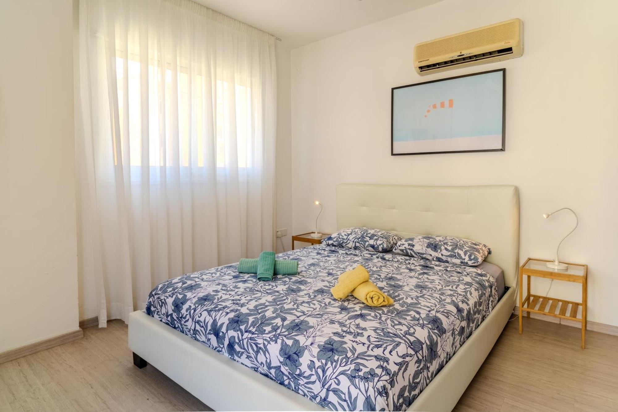 Helios Mackenzie One Bedroom Flat Lárnaka Eksteriør bilde